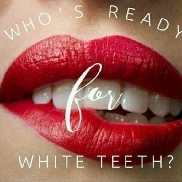 Whitening Toothpaste - Picture 8 of 16